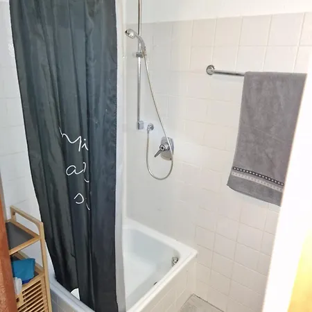 Apartment Studio Apartment *