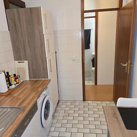 Appartement Studio Apartment *